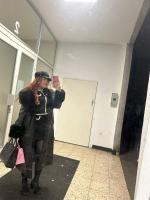 614661778: Chica busca chico en Málaga