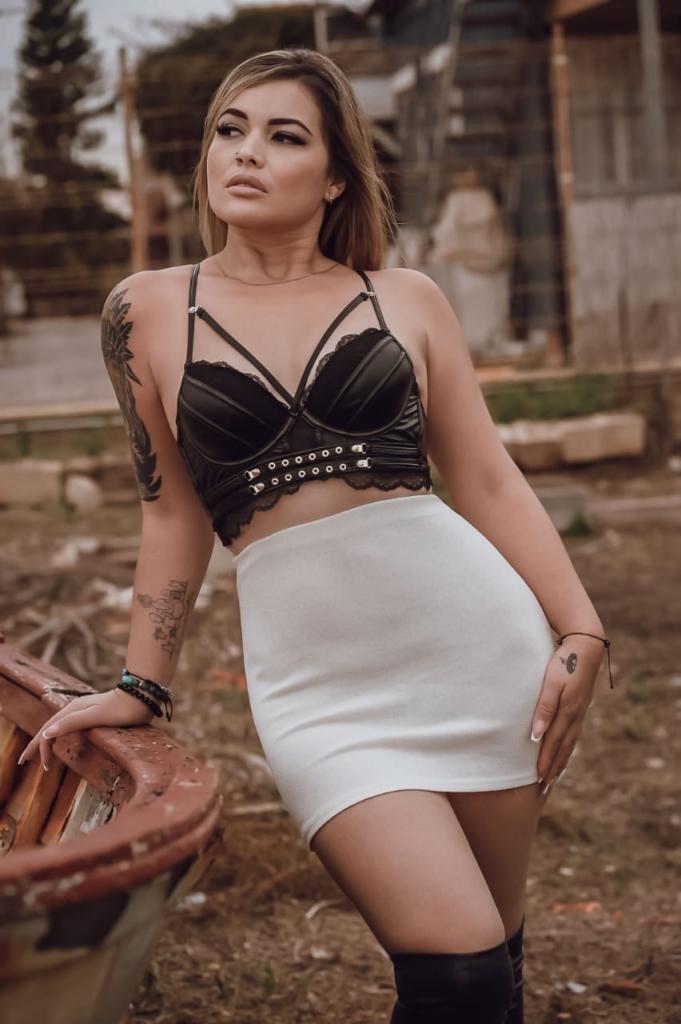 Chica busca chico en Castellón: 