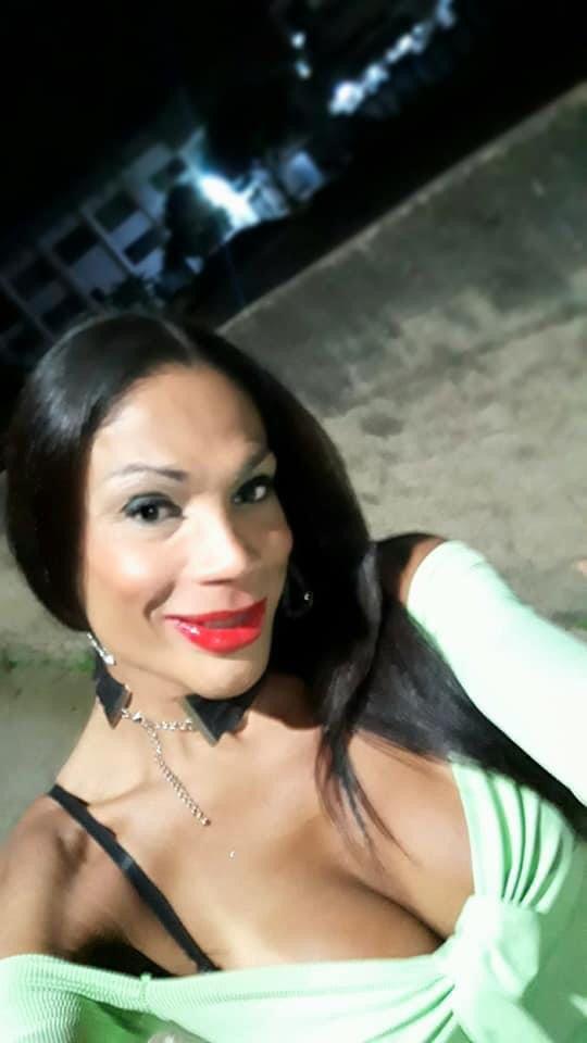 687045742: Transexual en Tarragona