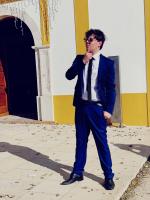 697695860: Chico busca chica en León