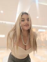 647163074: Chica busca chico en Málaga