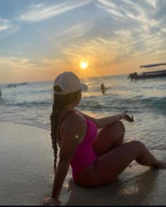 Chica busca chico en Tenerife: 