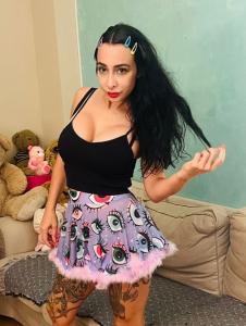 691879025: Chica busca chico en Madrid