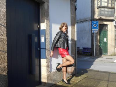 664613637: Transexual en La Coruña