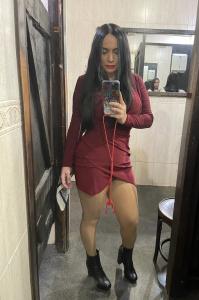 610780738: Chica busca chico en Madrid