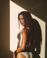 632428299: Chica busca chico en Barcelona