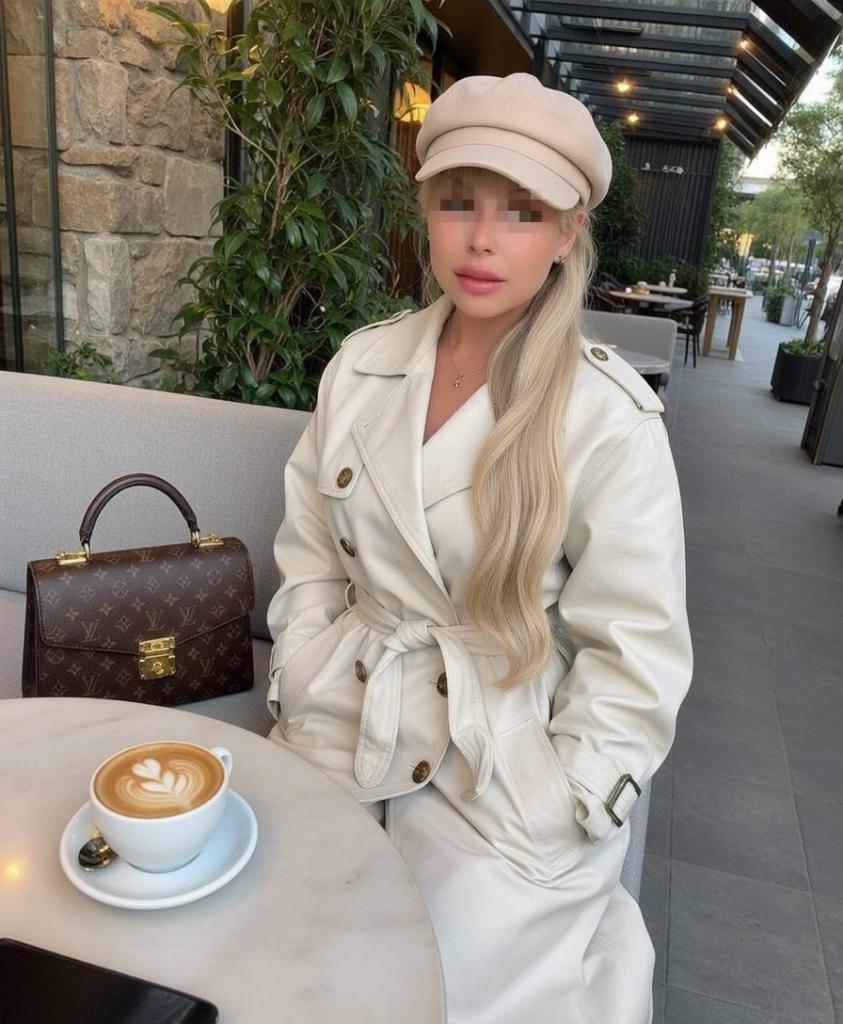 Chica busca chico en Cádiz: 