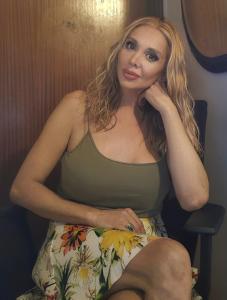 645509437: Travesti en Asturias