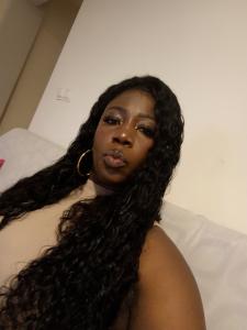 634046103: Chica busca chico en Huesca