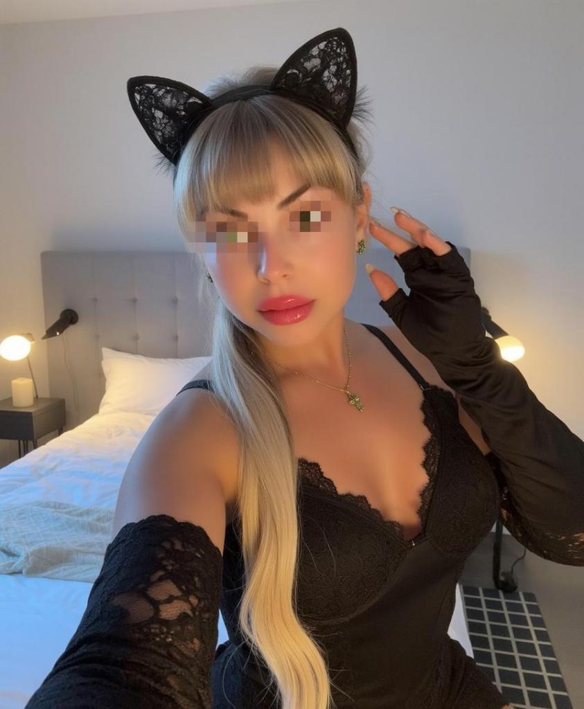 Chica busca chico en Cádiz: 