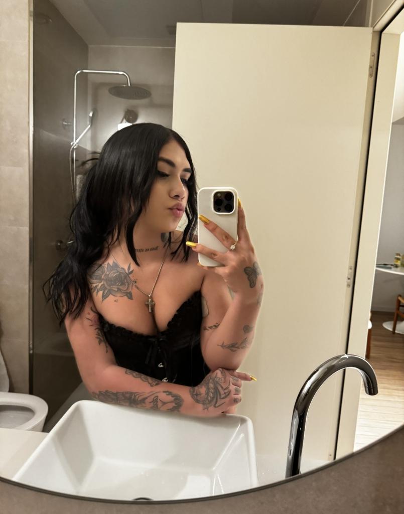 641827121: Transexual en Navarra