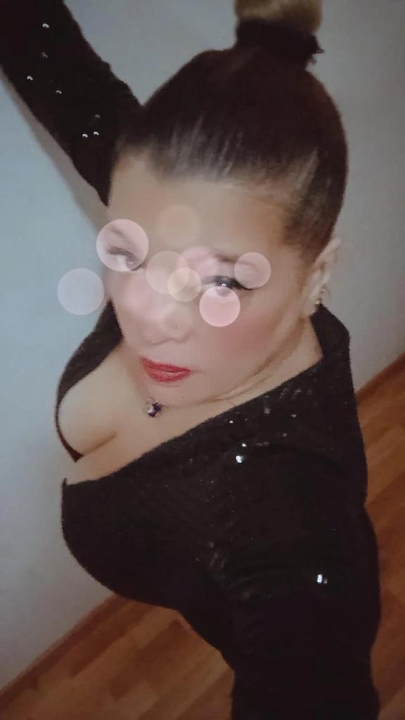 Chica busca chico en Barcelona: 