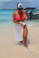 613837183: Chica busca chico en Tenerife