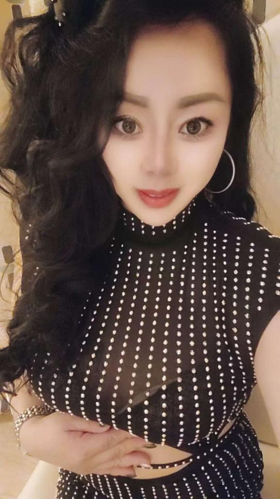 663581777: Chica busca chico en Guipúzcoa