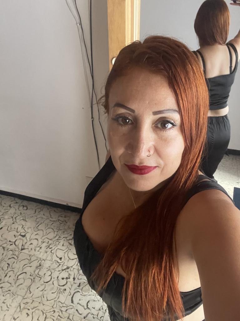 624263445: Chica busca chico en Lugo