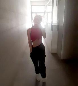 643083787: Chica busca chico en Gerona