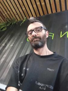 617522917: Chico busca chica en Badajoz