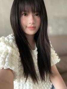 633633520: Chica busca chico en Barcelona