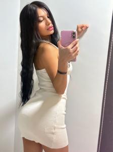 631065213: Chica busca chico en La Coruña