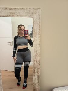 661121520: Chica busca chico en Madrid