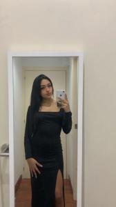 653613743: Chica busca chico en Barcelona