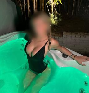 643916258: Chica busca chico en Mallorca