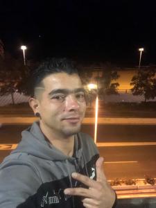 613577359: Chico busca chica en Alicante