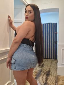 611275347: Travesti en León