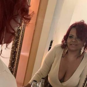 604129398: Chica busca chico en Barcelona