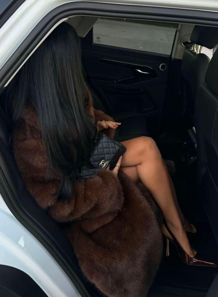 Chica busca chico en Barcelona: 