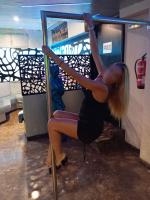 672961845: Chica busca chico en Valencia