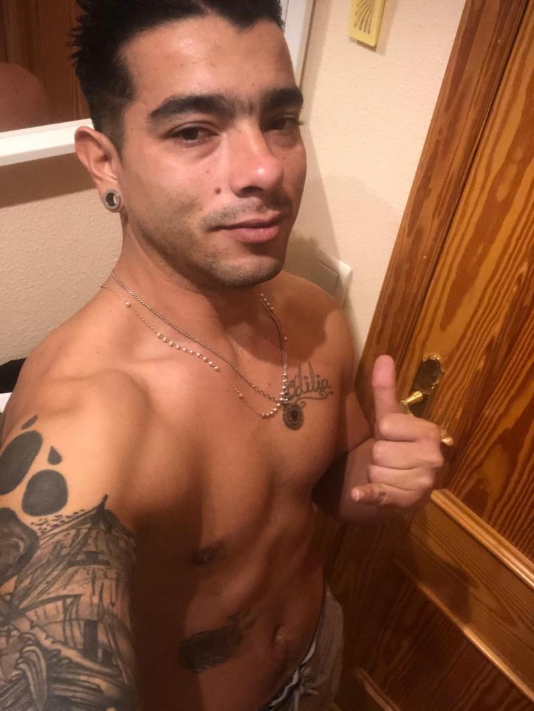 Chico busca chica en Alicante: 