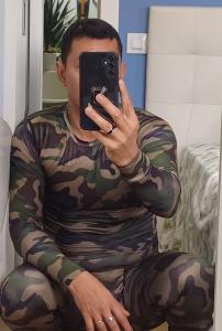 Chico busca chica en Pontevedra: 