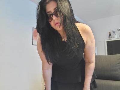 689285963: Chica busca chico en Zaragoza