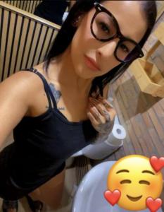 642685775: Chica busca chico en Jaén