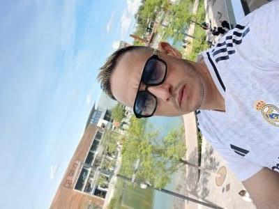 Chico busca chica en Zaragoza: 