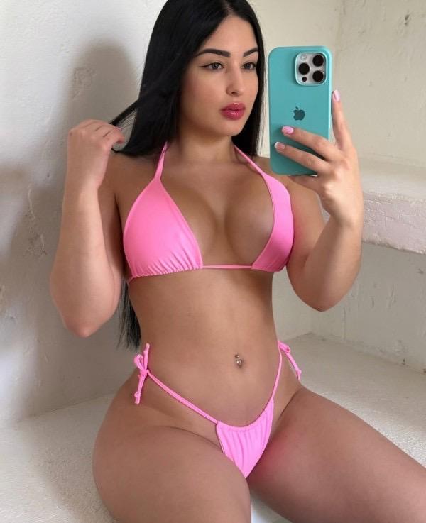 Chica busca chico en Barcelona: 