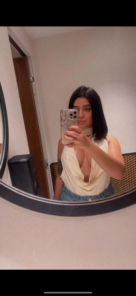 632962728: Chica busca chico en La Coruña