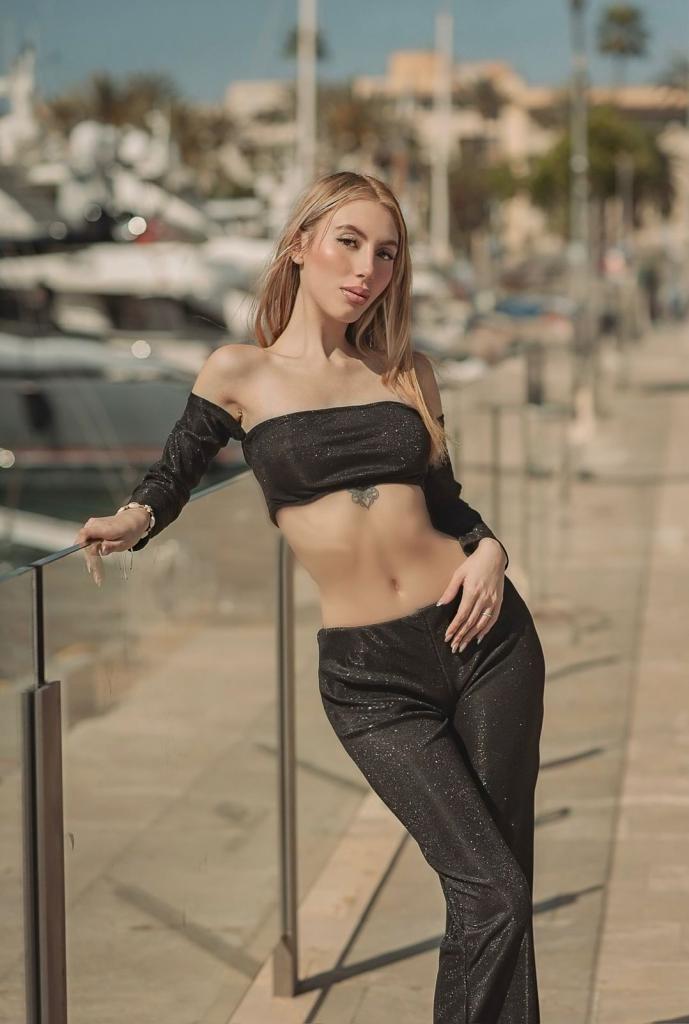 Chica busca chico en Mallorca: 