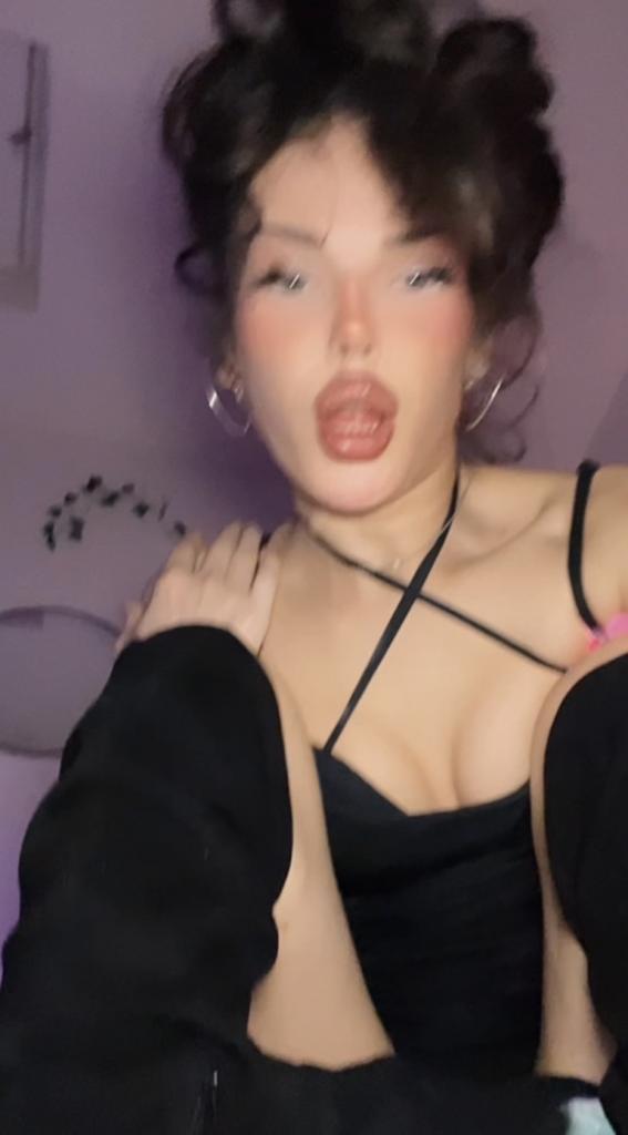 638605415: Travesti en Barcelona