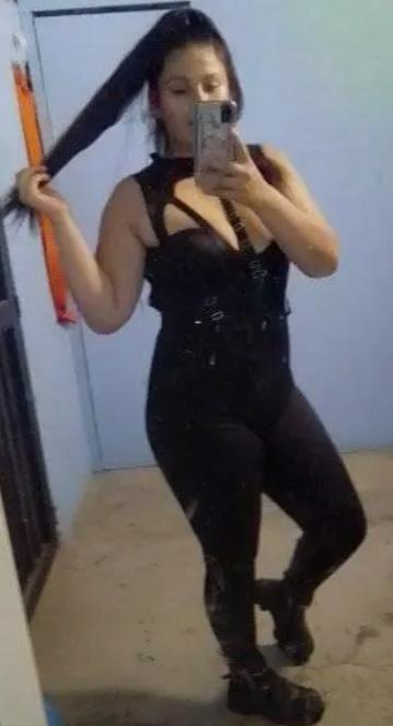 613798457: Chica busca chico en Alicante