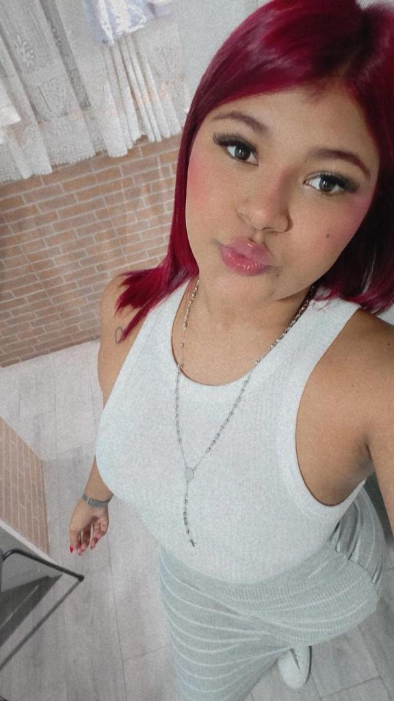 Chica busca chico en Cádiz: 