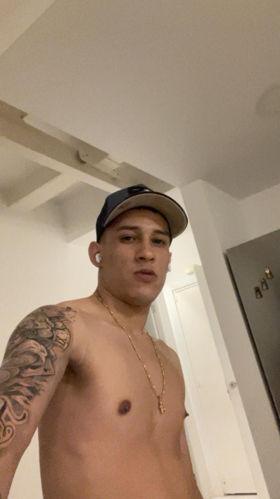 Chico busca chica en Barcelona: Chico busca chica