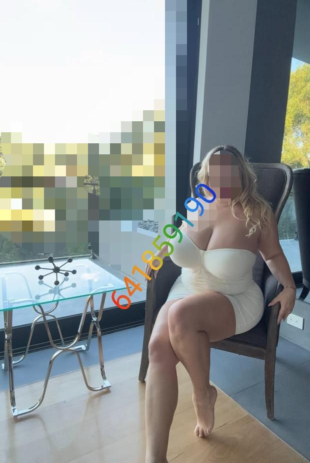 Chica busca chico en Cádiz: 