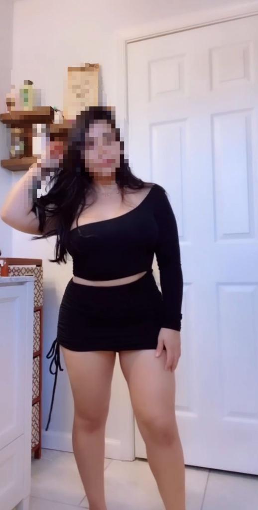 637118519: Chica busca chico en La Coruña