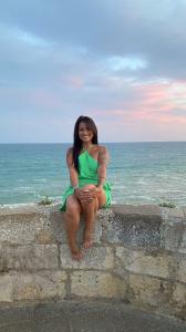 672090272: Chica busca chico en Gerona