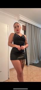 661629375: Chica busca chico en Barcelona