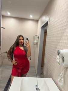 613965418: Chica busca chico en Navarra