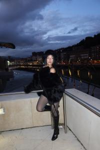 611316423: Chica busca chico en Guipúzcoa