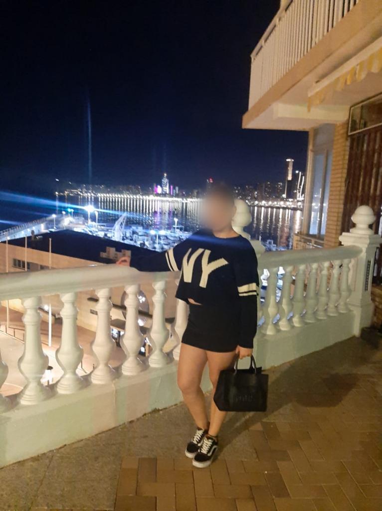 626971483: Chica busca chico en Huelva